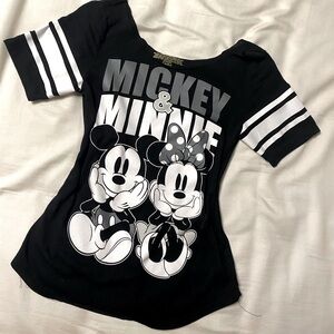 Off- Shoulder Mickey and Minnie Disney Shirt